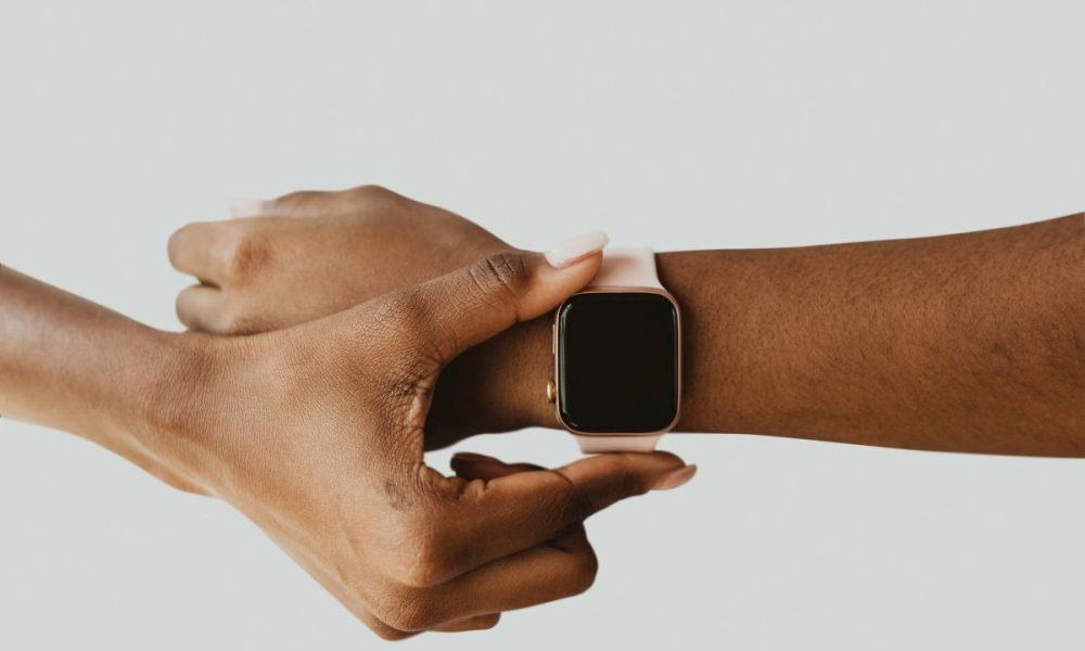 Apple Watch Series 9 Smartwatch Review