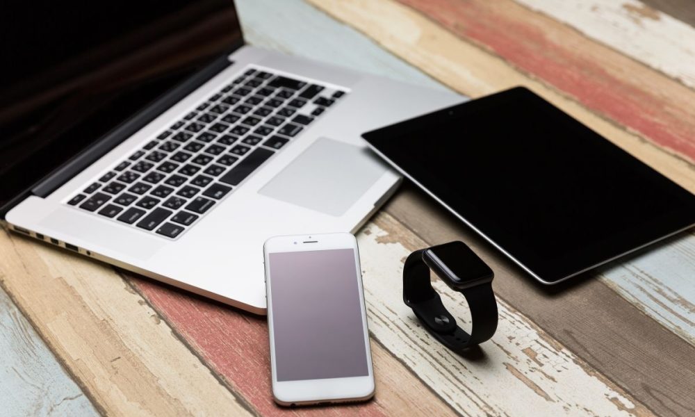 WAITIEE Wireless Charger 3 in 1 Fast Charging Station Review