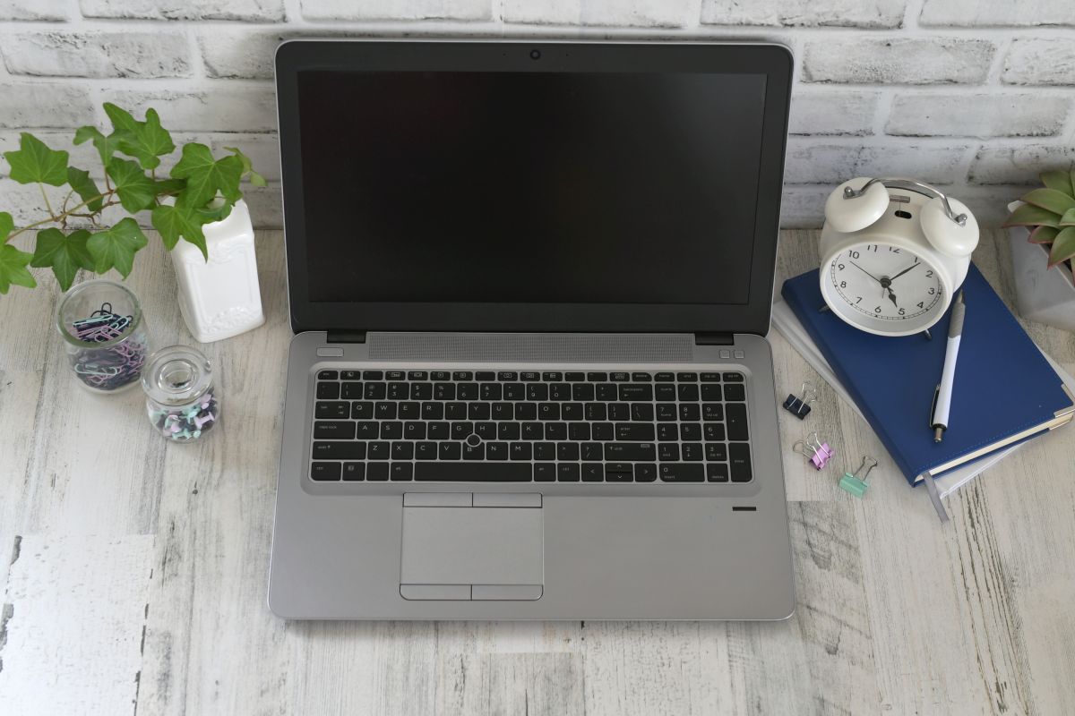 Dell Latitude Laptop Computer 15.6 Review